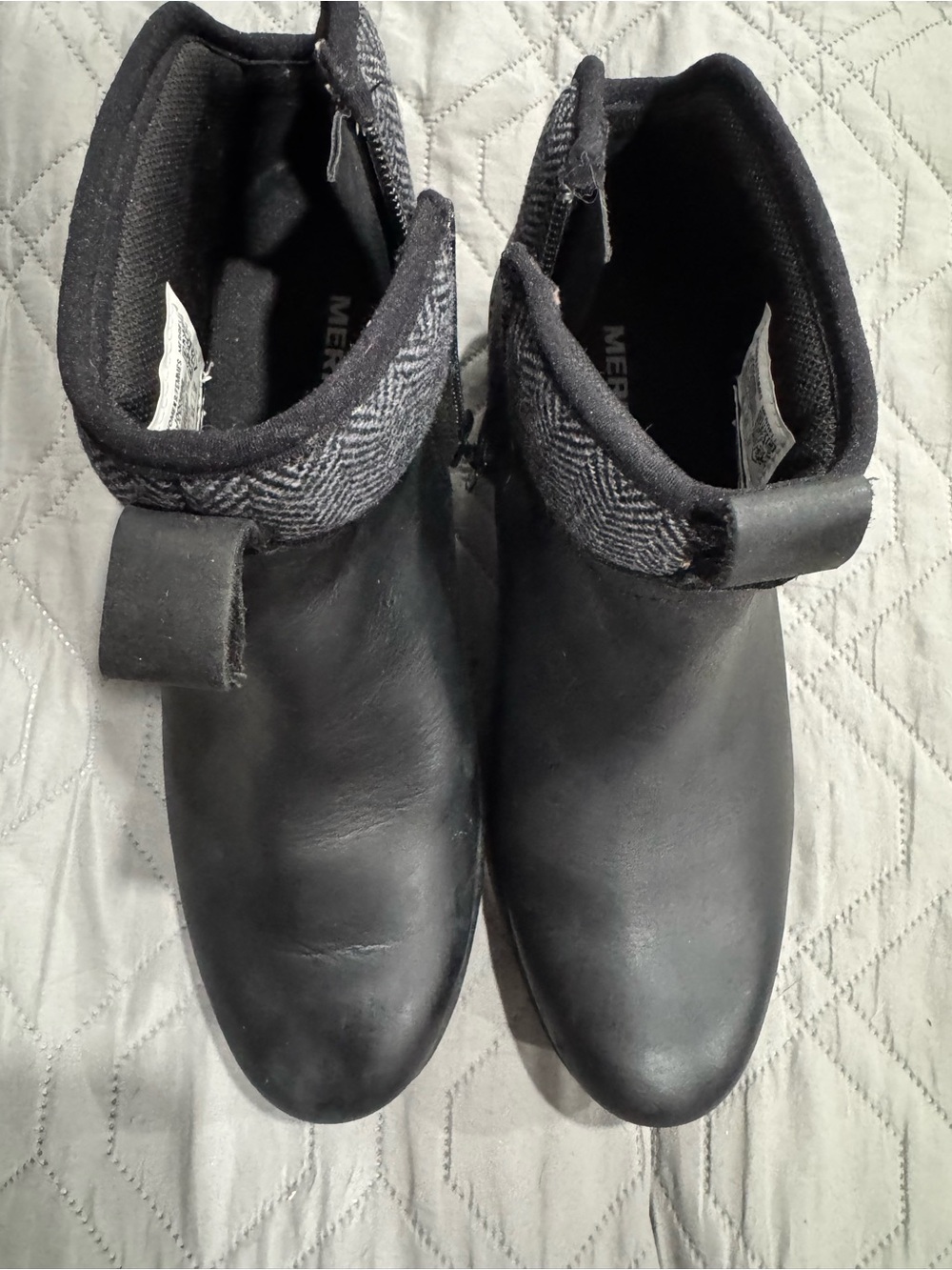 Merrell women’s chateau mid pull waterproof Black Leather Ankle Boots size 8